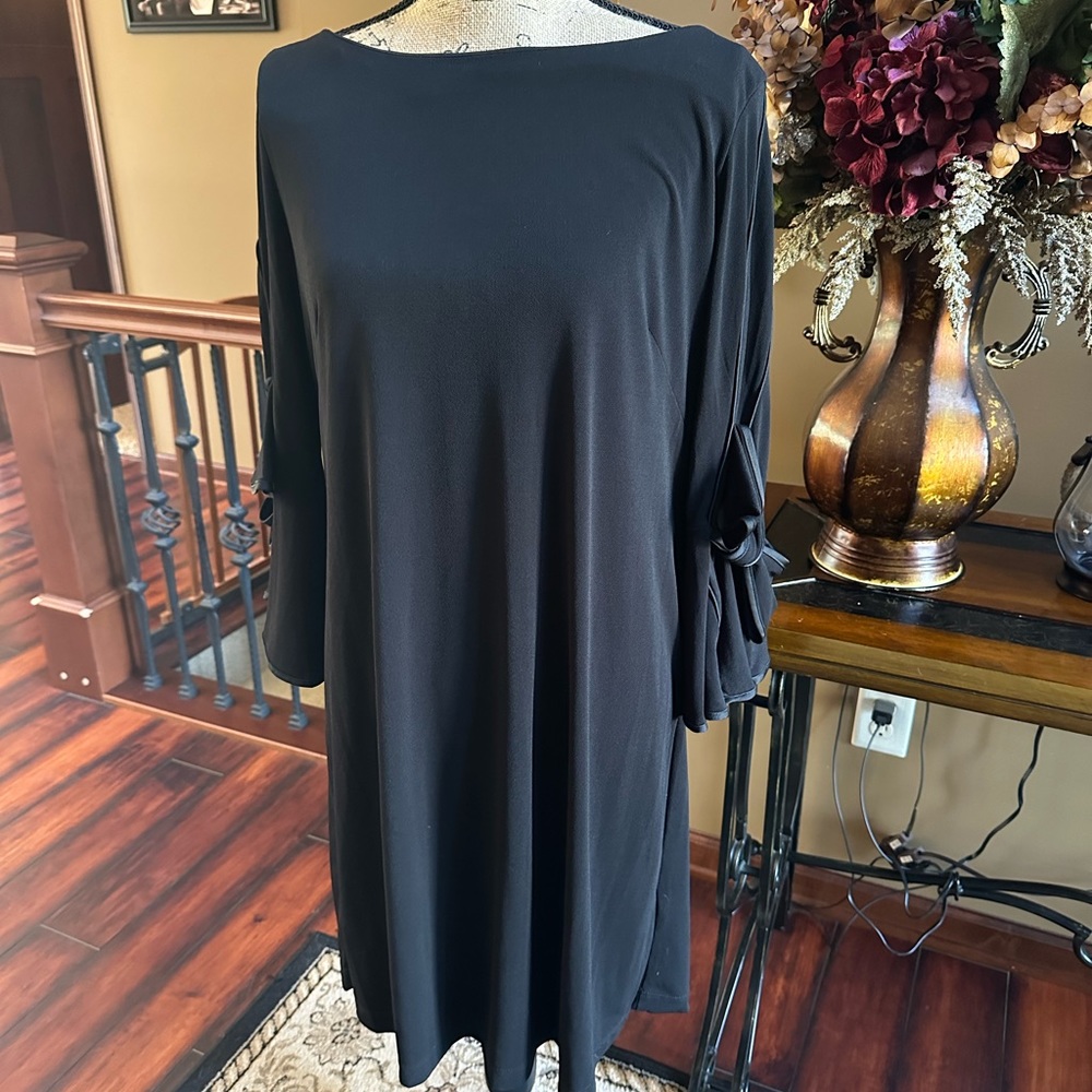 Black shift dress